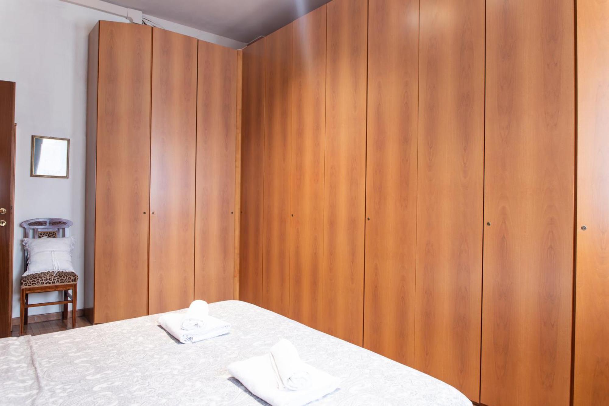 Apartament Duomo Walking Distance Elegant Flat With View Mediolan Zewnętrze zdjęcie
